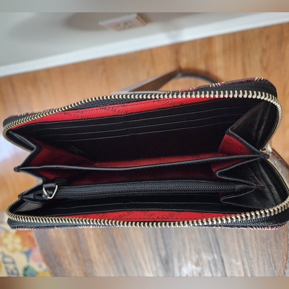 Pineda Covalin Brown Peacock Zip-around Wallet - Picture 8 of 9